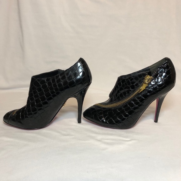 Betsey Johnson Tiana Booties - Picture 5 of 16